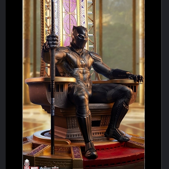 Marvel Black Panther Hallmark Christmas Tree Ornament - Picture 5 of 16